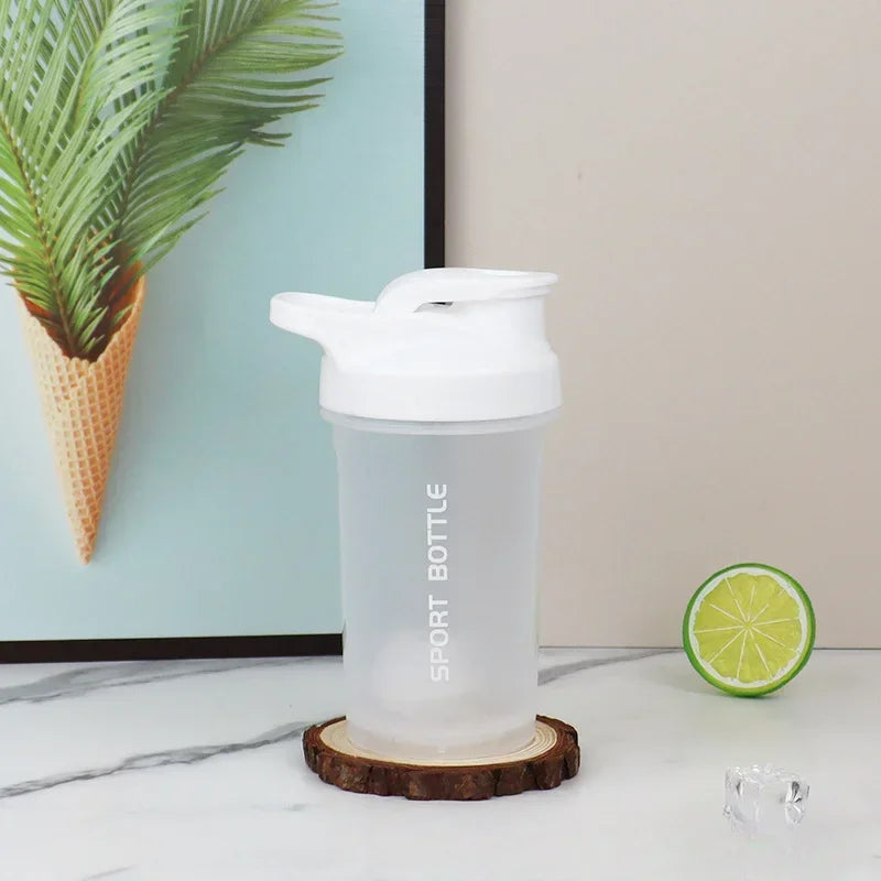 Botella de coctelera de polvo de proteína portátil de 300 ml